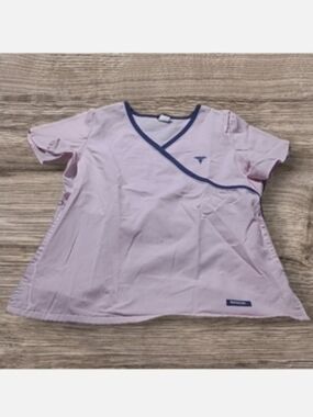 WOMEN'S BARCO SCRUB SHIRT